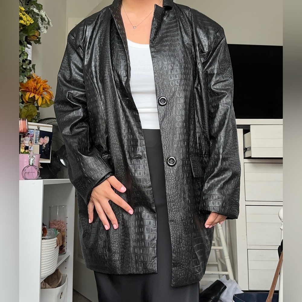 Super cute snake skin leather jacket by Pretty Little Thing